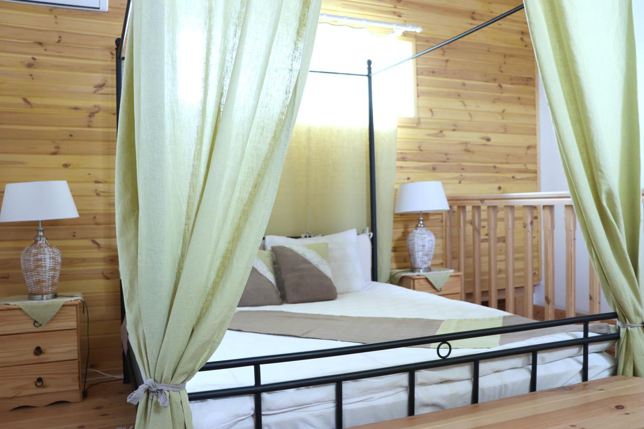 Maison Blanche Ecohousе Mytnitsa Bagian luar foto